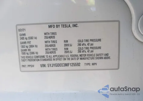 2021 Tesla Model Y Long Range Dual Motor All-Wheel Drive z USA, uszkodzony, nr VIN 5YJYGDEE3MF125592